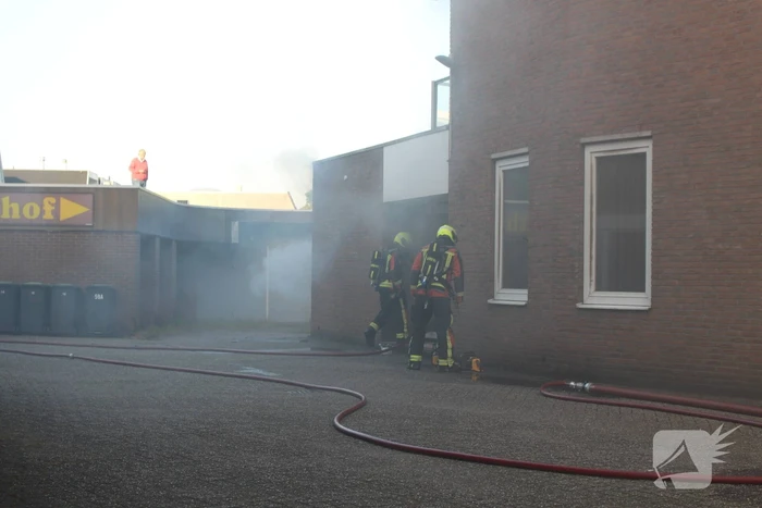 Flinke rookontwikkeling bij kantoorbrand