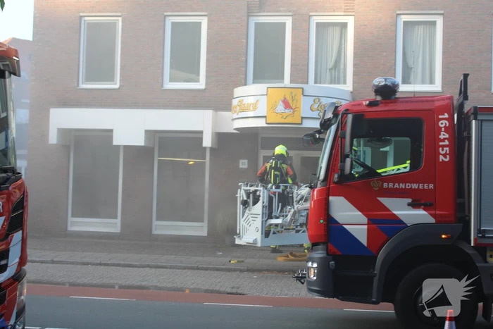 Flinke rookontwikkeling bij kantoorbrand