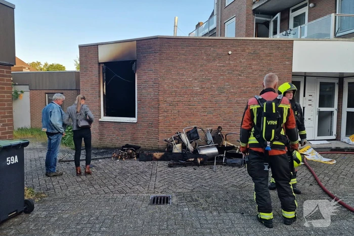Flinke rookontwikkeling bij kantoorbrand