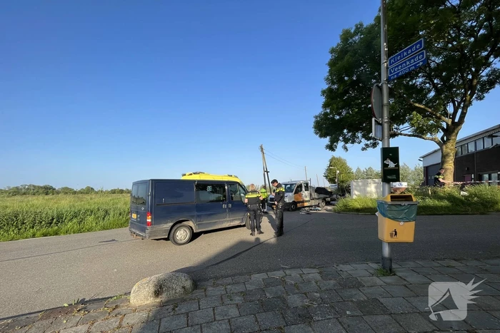 Fietser zwaargewond bij botsing