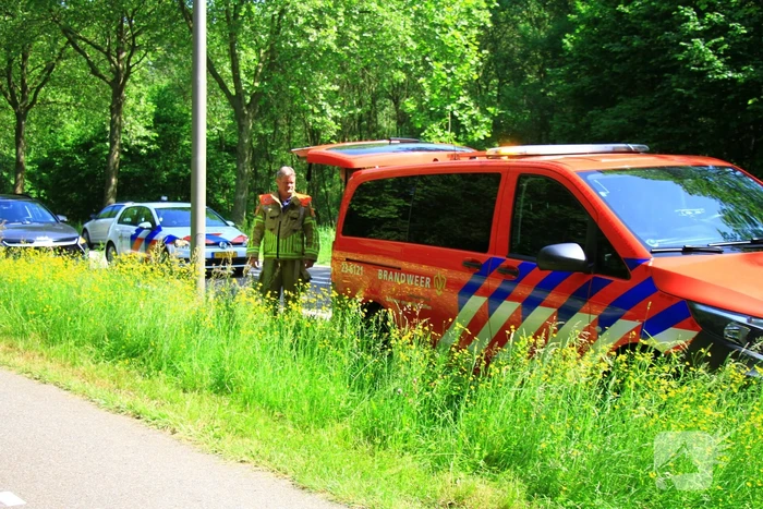 Raadselachtig vat gevonden nabij fietspad