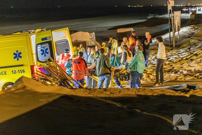 Steekpartij op strand met meerdere gewonden
