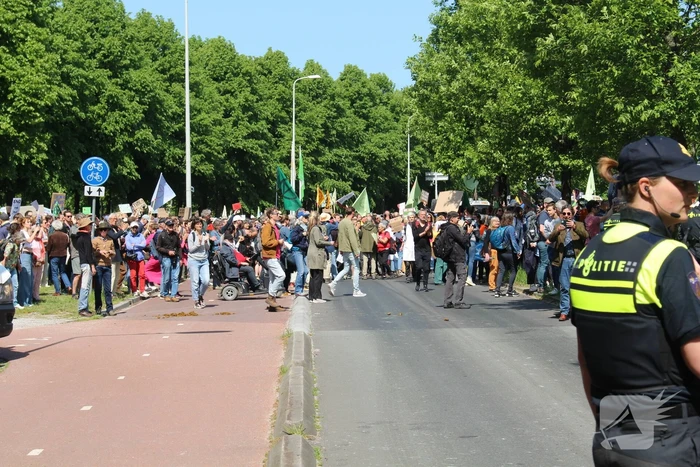 Politie masaal aanwezig bij demonstratie