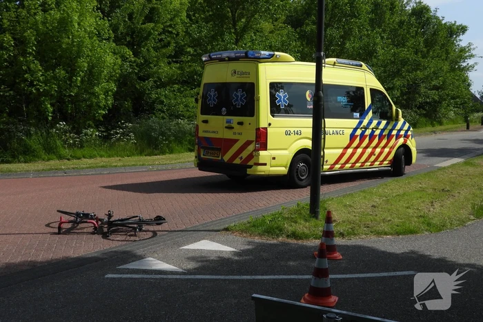 Wielrenner gewond bij aanrijding met auto