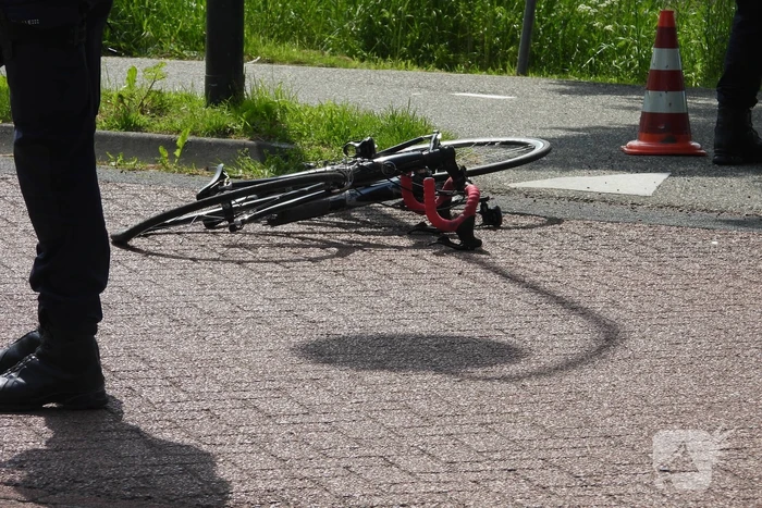 Wielrenner gewond bij aanrijding met auto