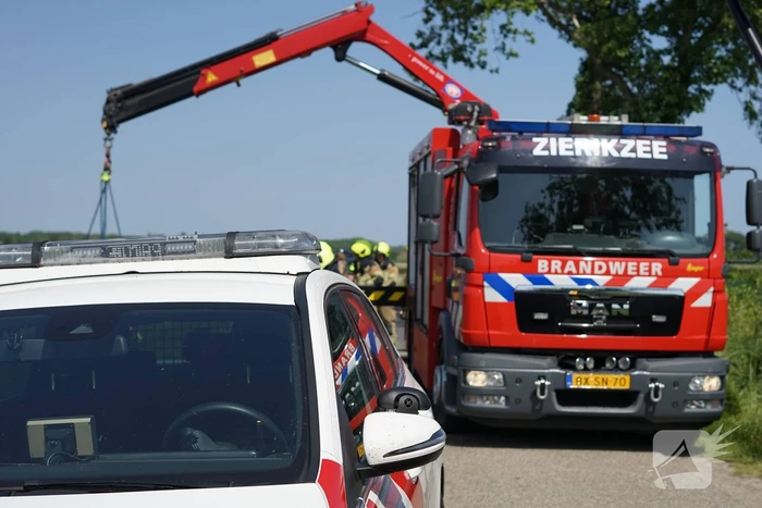 Man belandt met scootmobiel in sloot