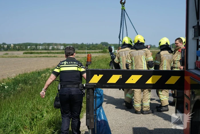 Man belandt met scootmobiel in sloot
