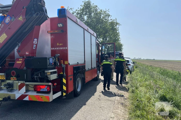 Man belandt met scootmobiel in sloot