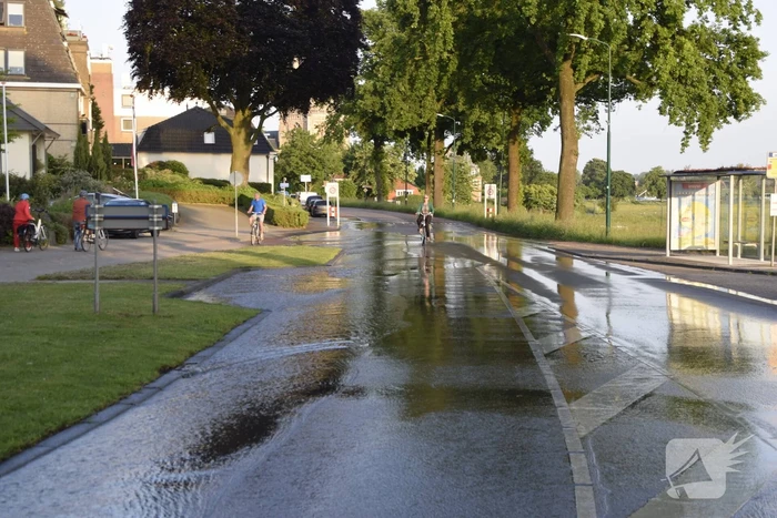 Opnieuw waterlekkage in woonwijk