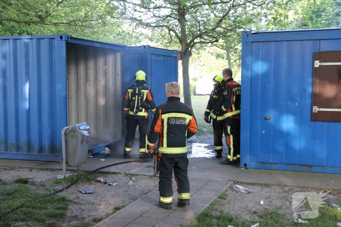 Brandend afval snel geblust