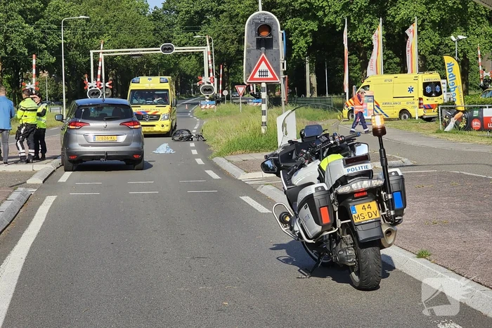 Fietser ernstig gewond na ongeval op oversteekplaats
