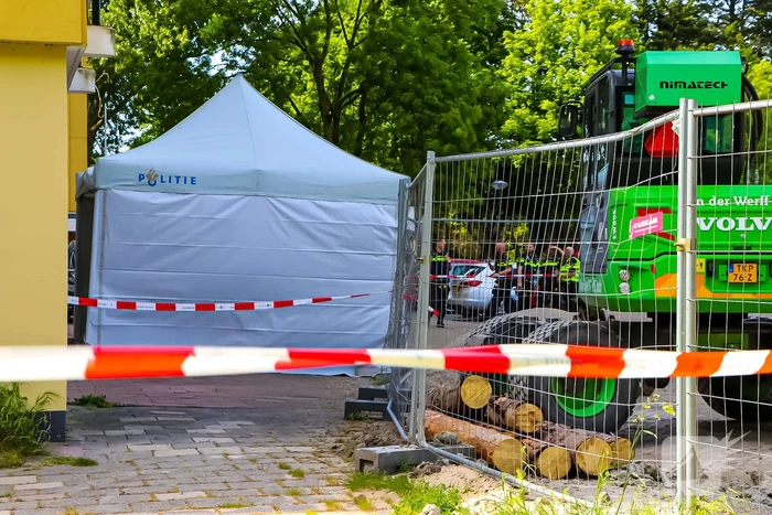 Onderzoek naar aantreffen levenloos lichaam