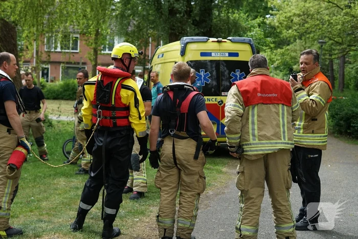 Onbeheerde kinderfiets aangetroffen nabij waterkant