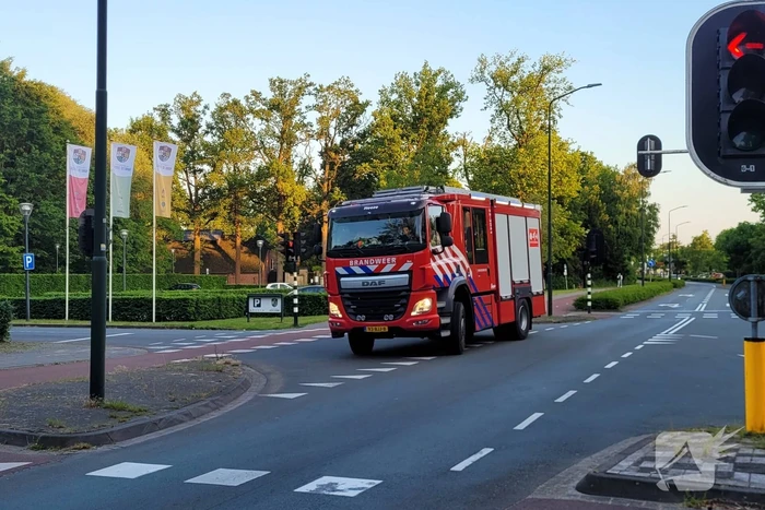 Brandweer ingezet voor omgevallen boom
