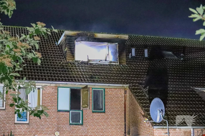 Woning onbewoonbaar door grote brand