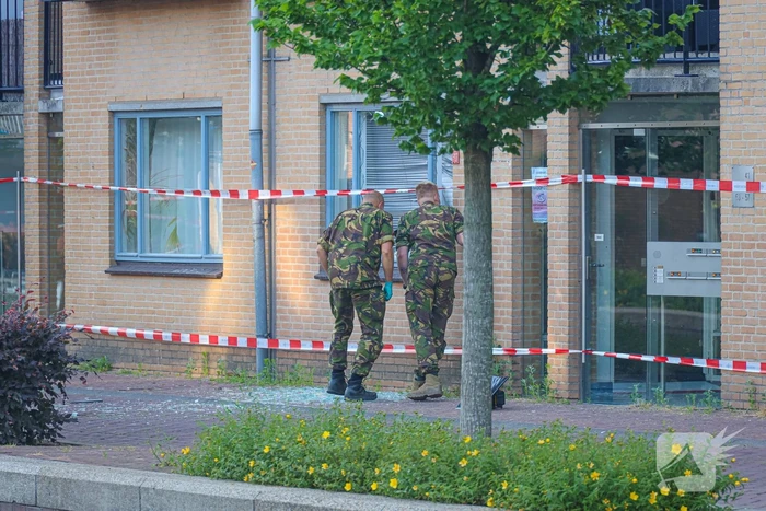 Twee mannen slaan op de vlucht na plofkraak