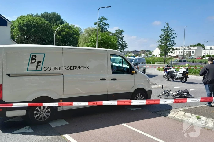 Overstekende fietser loopt letsel op