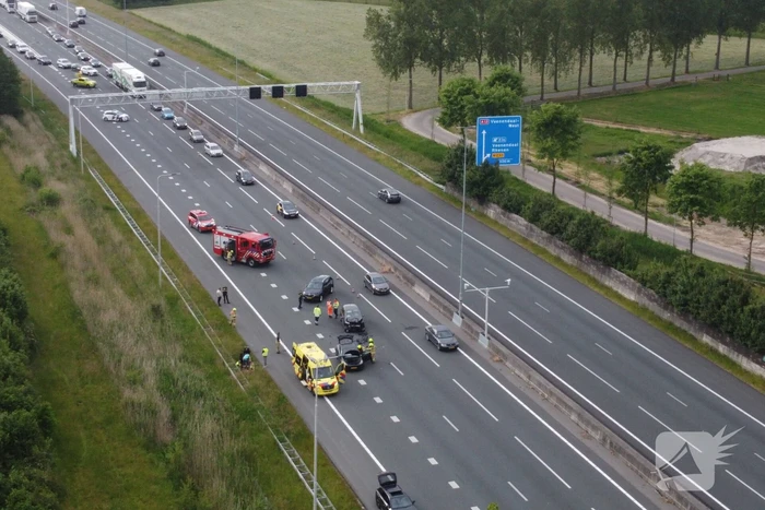 Veel schade bij ongeval op snelweg