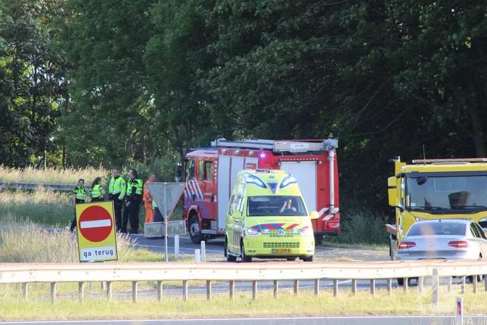 Ernstig ongeval op afrit van snelweg
