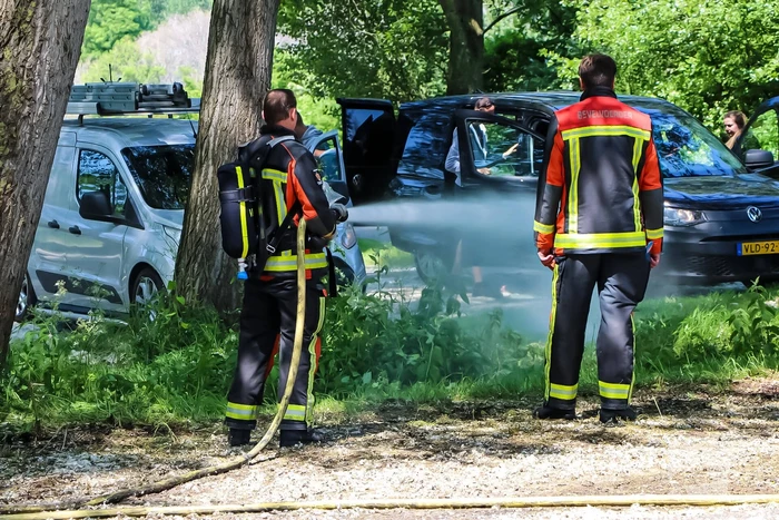 Brand op parkeerplaats