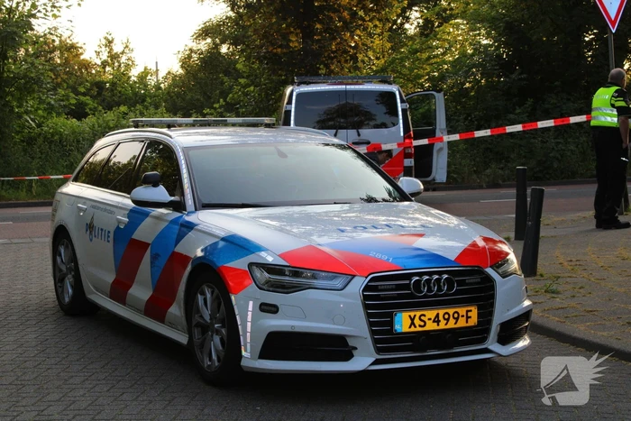 Automobilist laat fietser zwaargewond achter