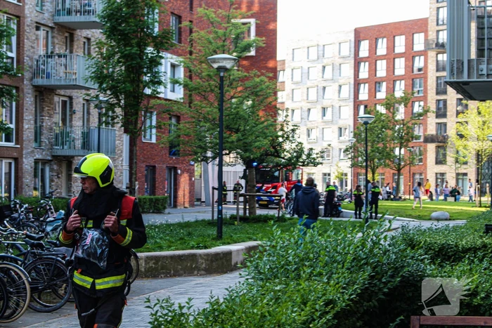 Brand in woning op achtste etage