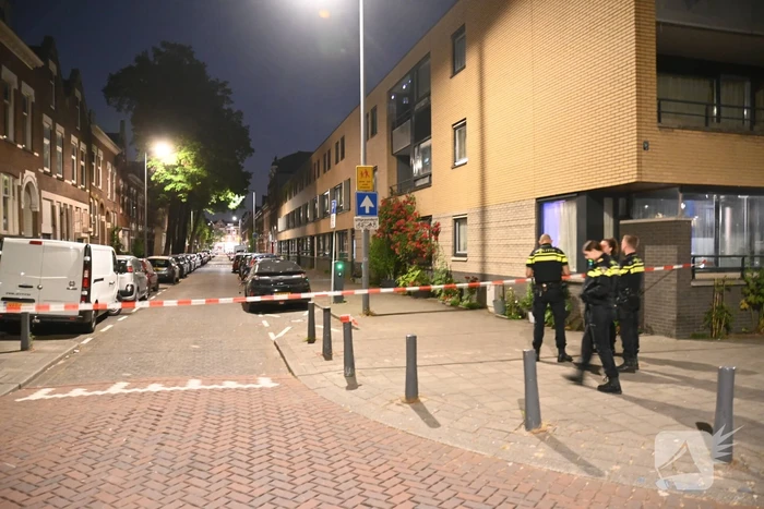 Brandstichting na knal bij rolluik coffeeshop