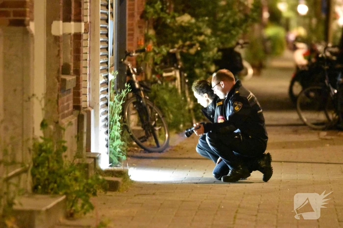 Brandstichting na knal bij rolluik coffeeshop