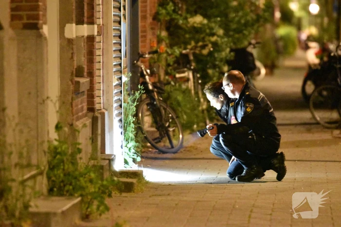 Brandstichting na knal bij rolluik coffeeshop
