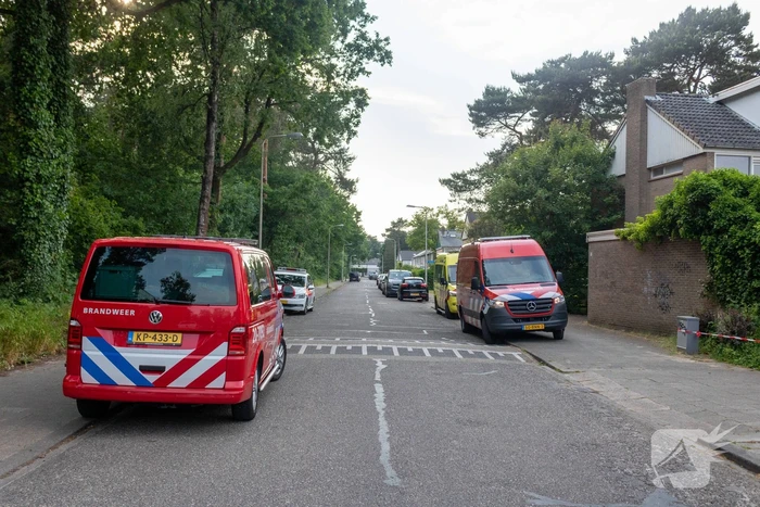 Arrestatieteam ingezet voor persoon op dak van gebouw