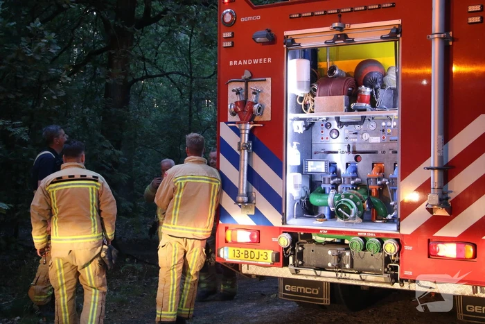 Beginnende bosbrand snel onder controle