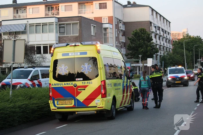 Motorrijder gewond bij botsing met auto