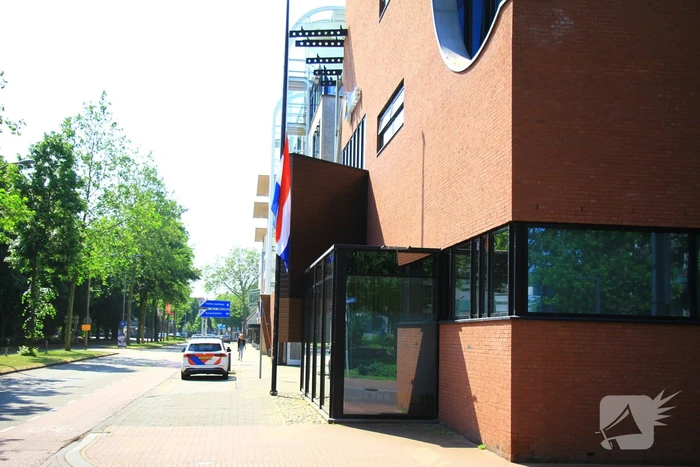 Politie herdenkt ontvallen collega's