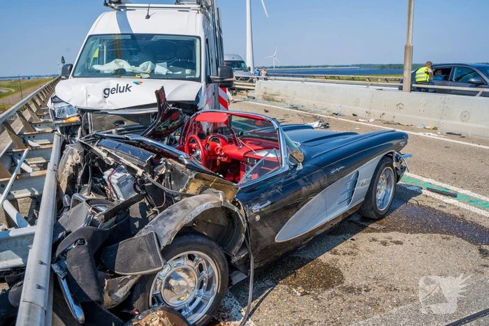 Klassieke auto betrokken bij ongeval