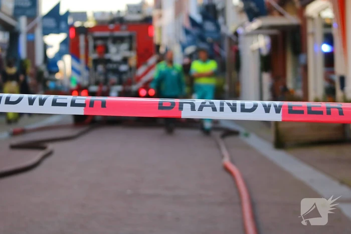Veel brandweerinzet bij woningbrand