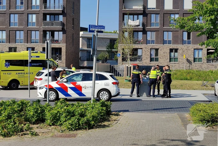 Twee personen door politie meegenomen bij mogelijke steekpartij