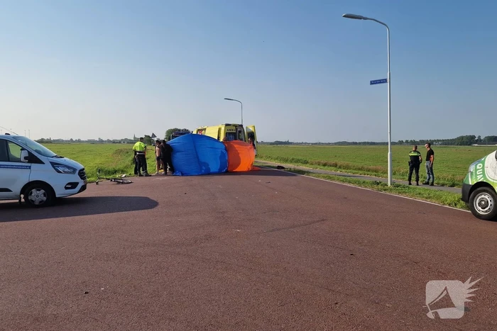 Fietser komt om het leven na aanrijding