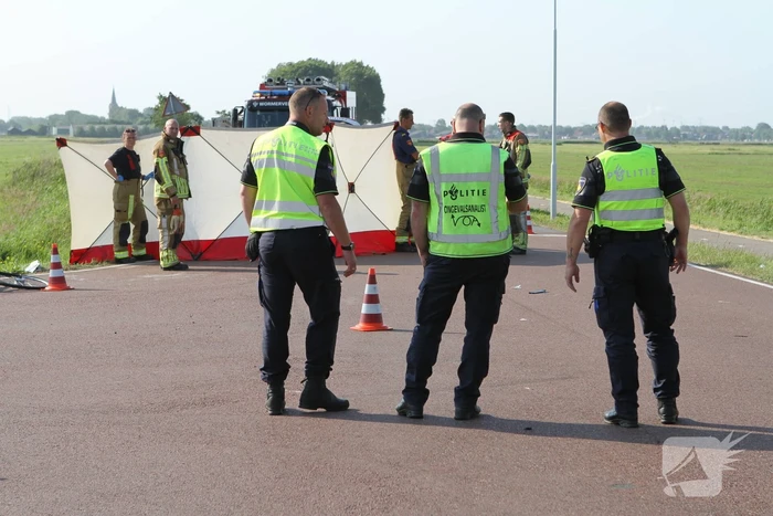 Fietser komt om het leven na aanrijding