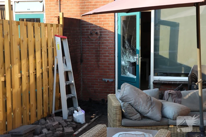 Twee konijnen gered door brandweer bij brand