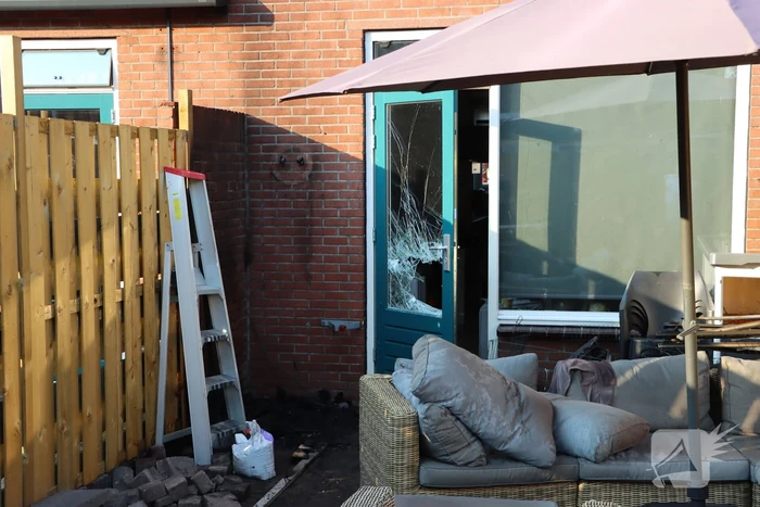Twee konijnen gered door brandweer bij brand