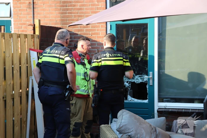 Twee konijnen gered door brandweer bij brand