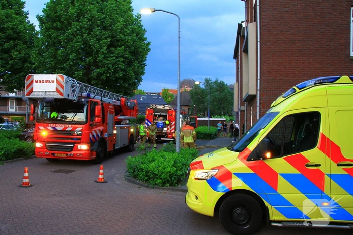 Hevige rookontwikkeling bij brand in appartement