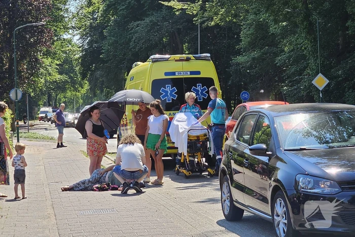 Fietsster raakt gewond bij val