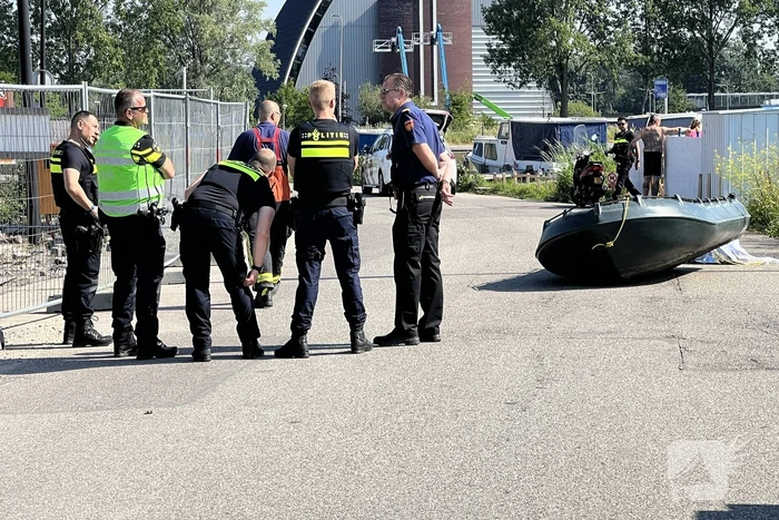 Overleden persoon aangetroffen in water