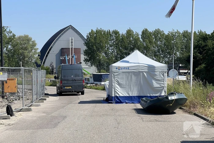 Overleden persoon aangetroffen in water