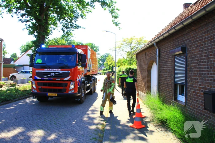 Bewoner voorkomt brand in achtertuin