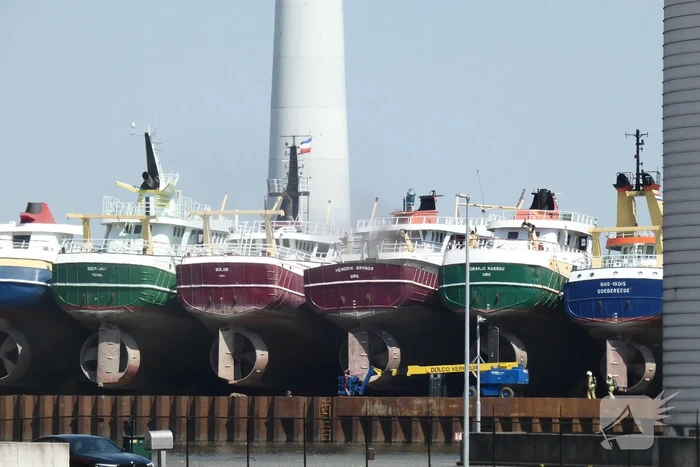Scheepsbrand bij ijzerwarenhandelaar