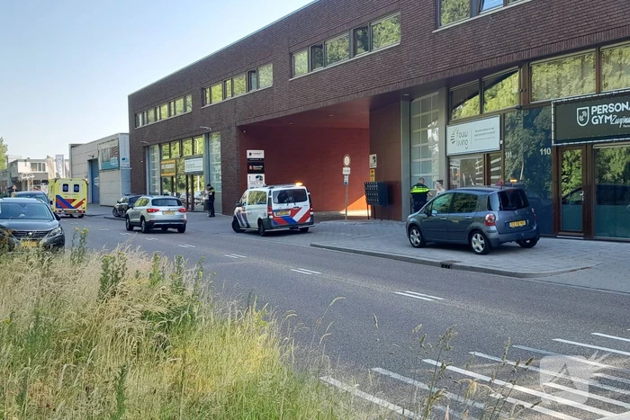 Fietser geschept door auto