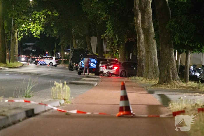 Zwaarbewapend arrestatieteam valt pand binnen