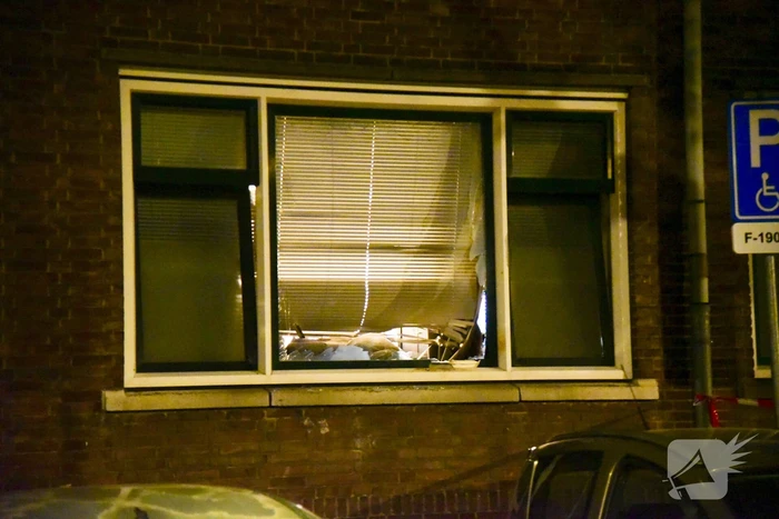 Schade na explosie bij woning